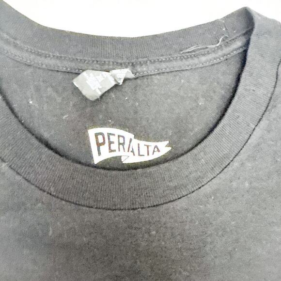 Peralta Projects The Heights Uptown Printed Short Sleeve Logo T-Shirt L - Picture 2 of 3